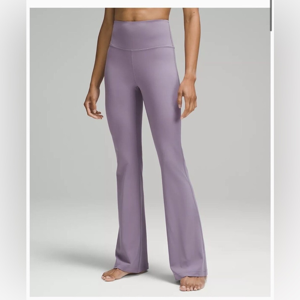 NWT Lululemon Size 6 Groove SHR Nulu Flared Pant *Regular
